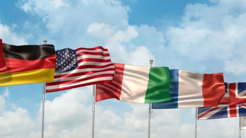 G-7: Seven go to Biarritz  