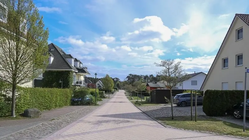 German housing market has yet to bottom out