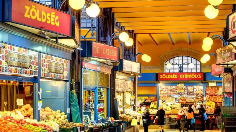 Inflation proves stubborn in Hungary despite deceleration in yearly reading