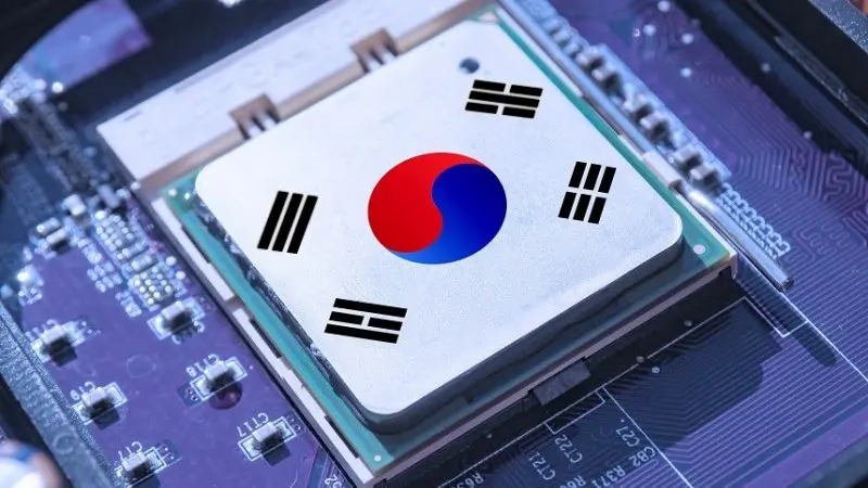 Korea's industrial production rebounds on strong chip demand