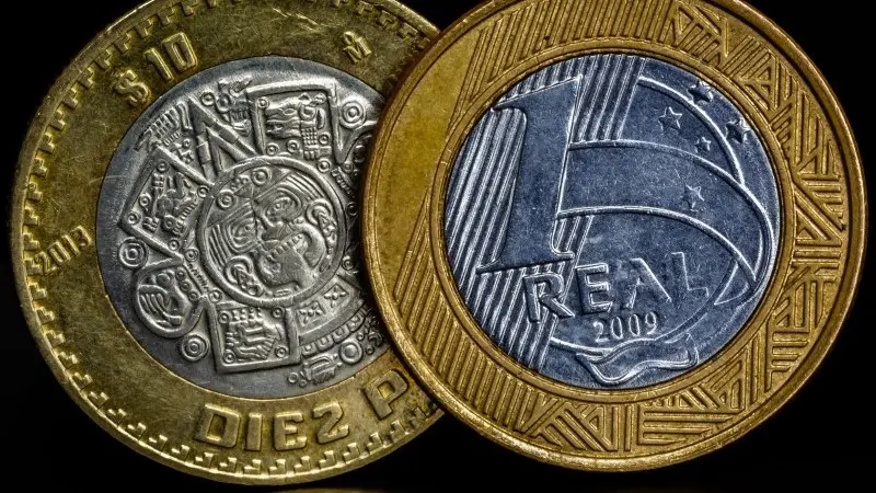 Latam FX Talking: Chile's peso looks vulnerable after aggressive rate cuts
