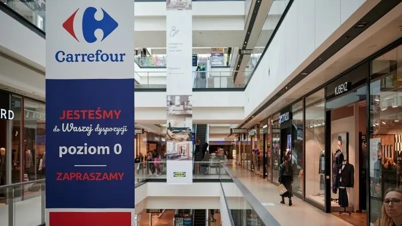 Poland's retail trade improves as goods inflation eases further