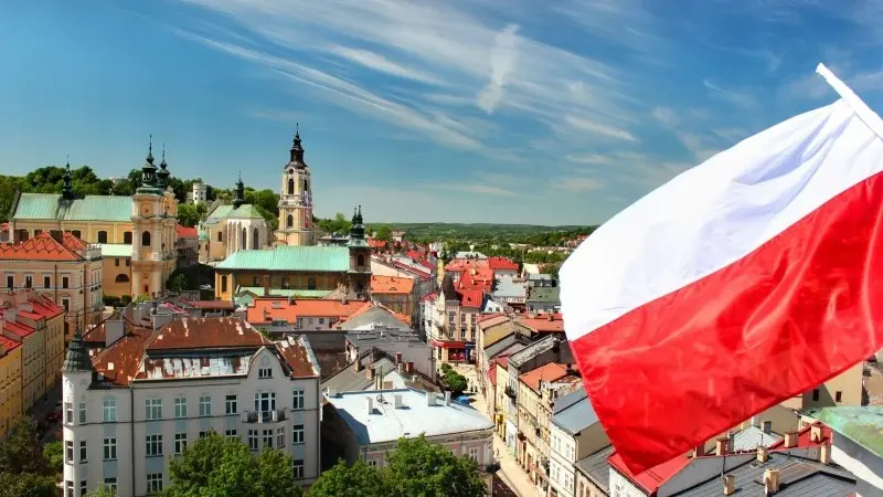Poland's current account balance improved in September as trade turnover declined
