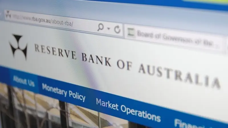 RBA starts QE – AUD plummets