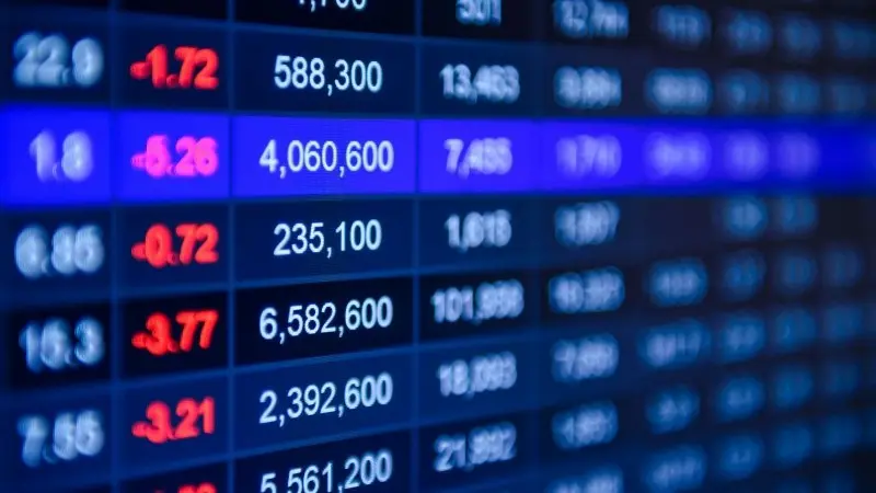 Global debt flows: Added exposure to duration and spread