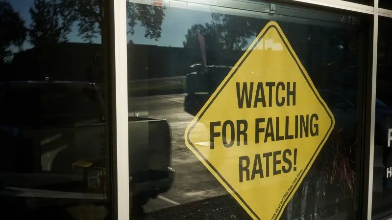 Here's why US market rates are falling