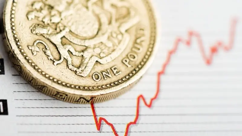 Rates Spark: Markets don't see a solution yet