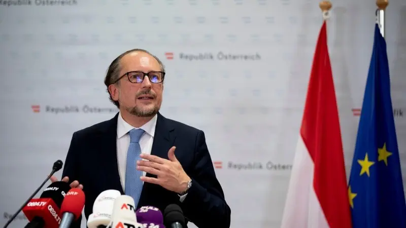 The risk of a political crisis is growing in Austria