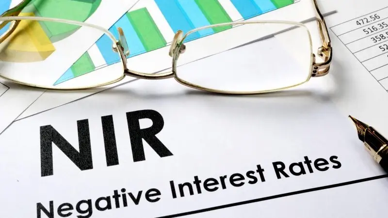 US Rates: Dipping negative