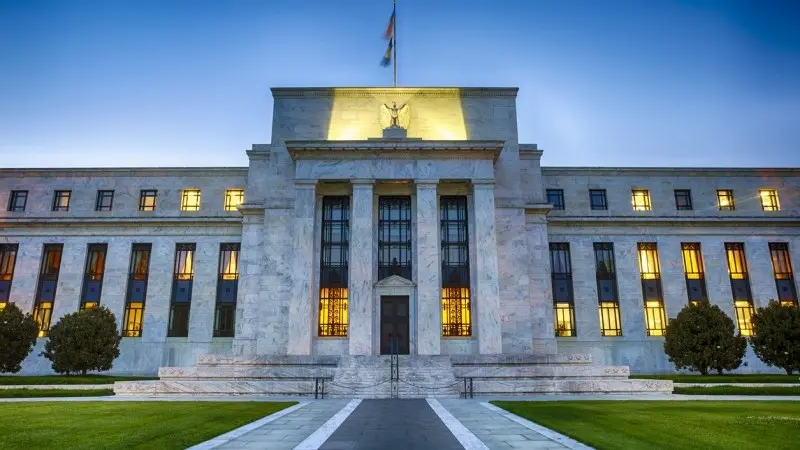 J. Bradford DeLong: The Fed Should Buy Recession Insurance