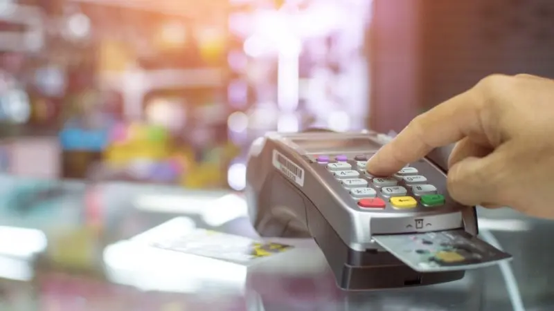 Five tips to combat common money mistakes 