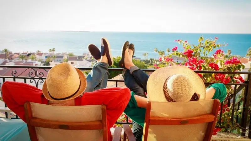 Spain: Tourism and employment boom puts economy back on track