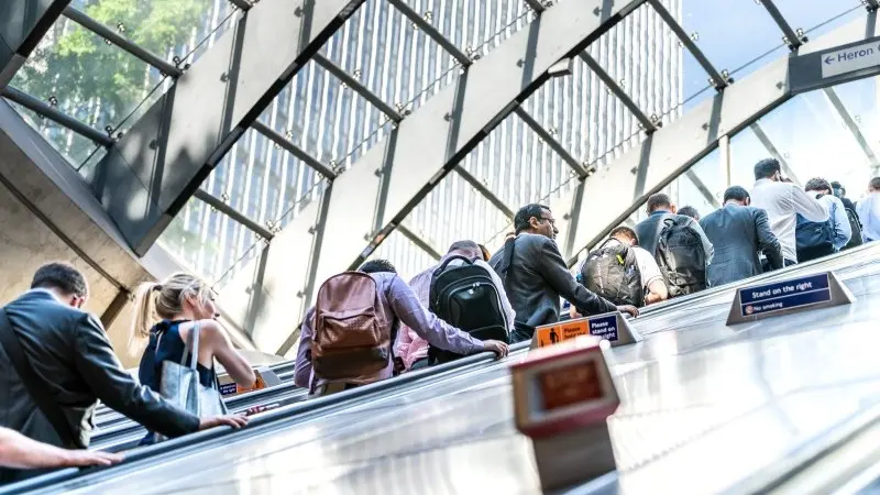 Dreadful UK jobs report questions need for rate hikes