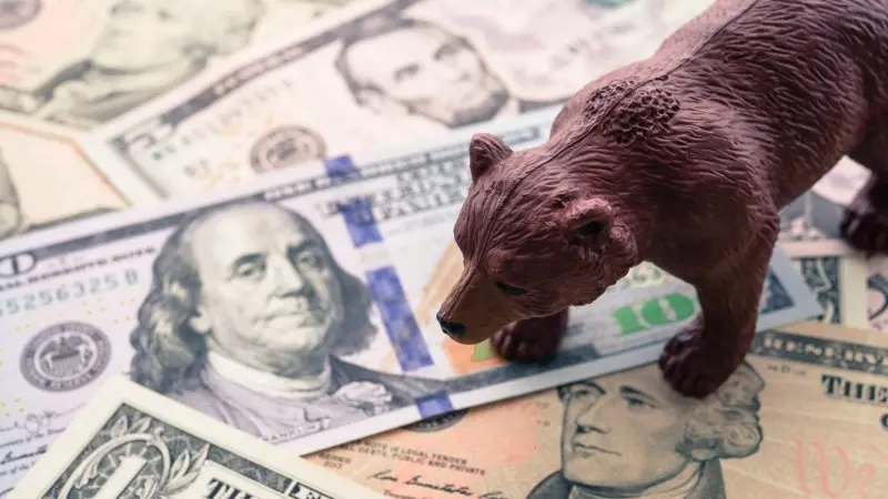 FX Daily: Dollar bears being asked for patience