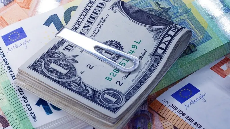FX Daily: Hawkish Fed repricing propels USD higher
