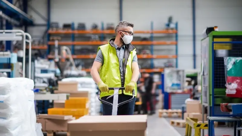 Supply chain strains hold back US manufacturing