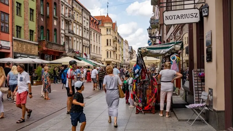 Growth rebounds in Poland as the economy recovers