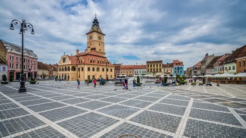 CEE: central banks face tough policy decisions amid persistent inflation