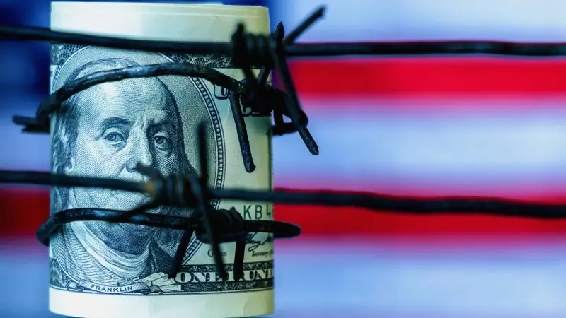G10 FX Talking: Pressure against $ building from all sides