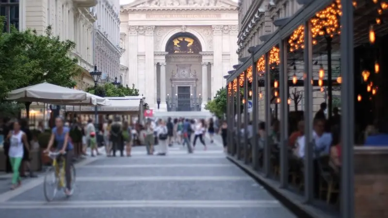 Hungarian inflation stagnates at elevated level