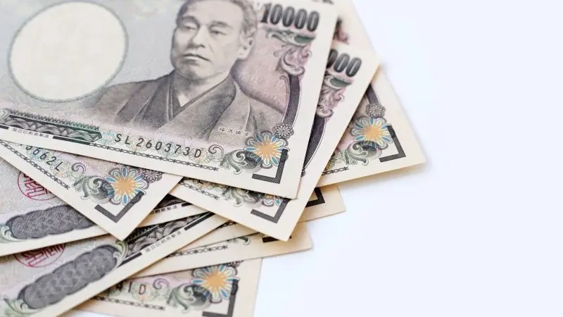 FX Daily: JGB stability helps the yen