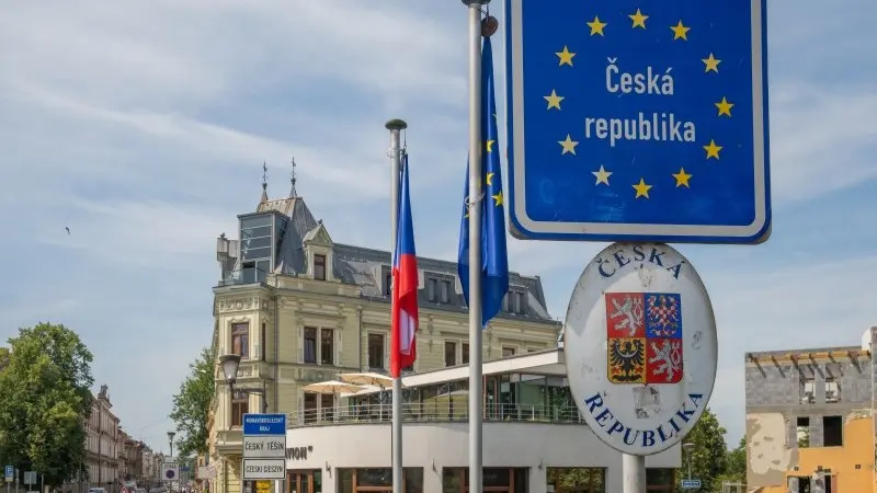 CEE: Similar hawkish messages for quite different reasons