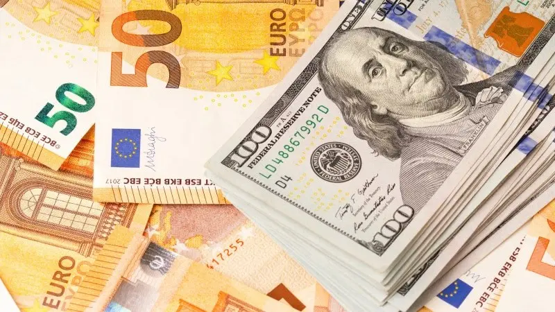 FX Daily: EUR/USD back at the 1.13 anchor