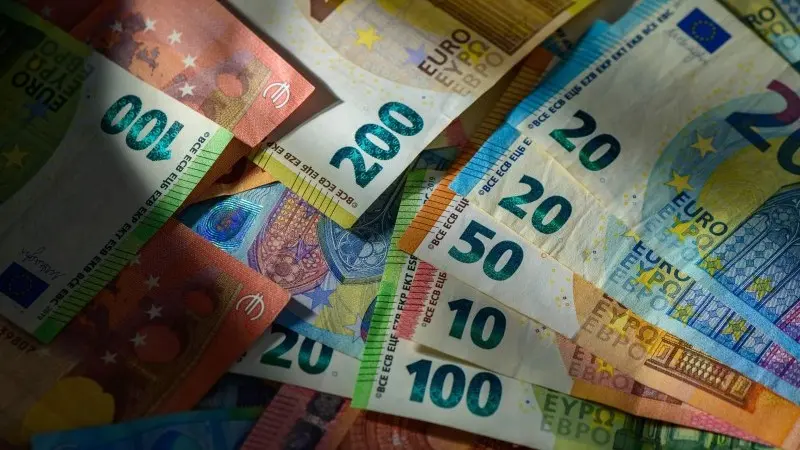 Eurozone bank lending growth was steady before the war