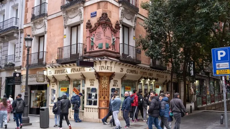 Spanish momentum slows in February