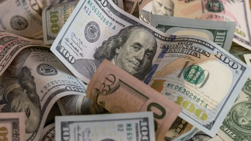 FX Daily: More bond fuel for the dollar rally