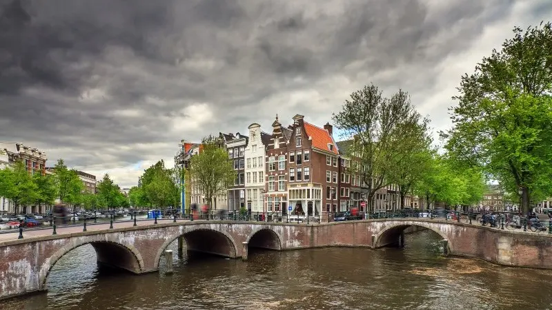 The Netherlands: third-quarter GDP signals the start of a mild recession