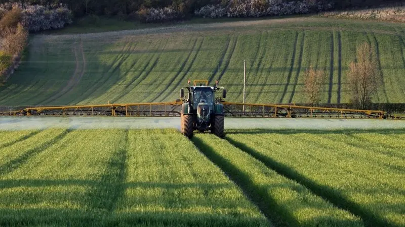 Turbulence in fertiliser markets weighs on crop outlook