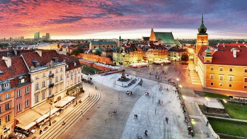 Poland's GDP growth decelerates sharply in the second quarter