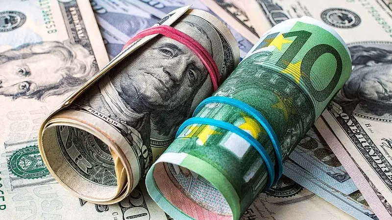 FX Daily: Constrained dollar, global euro?