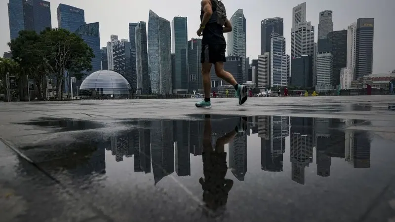 Singapore: central bank to tighten policy as GDP growth chugs along