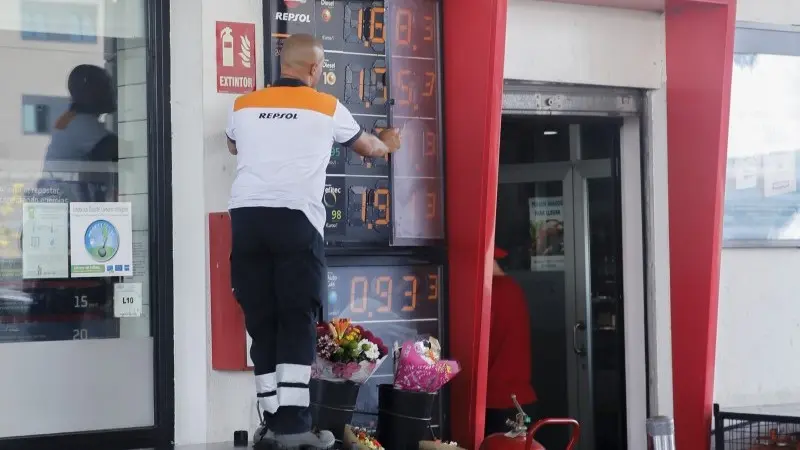 Spanish headline inflation rises for second month in a row