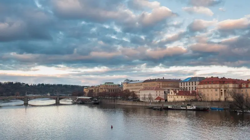 Rising inflation complicates the CEE's economic recovery