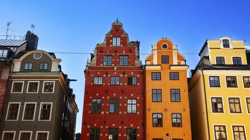 Sweden's real estate sector rebounds amid rate cuts