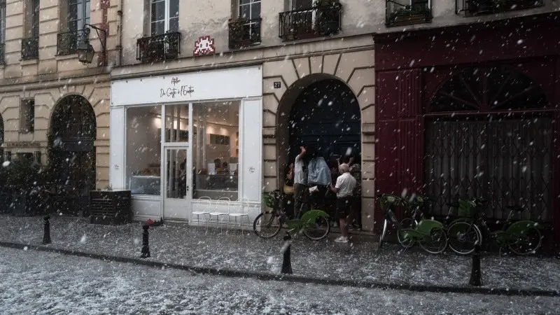 French business sentiment signals a bleak economic outlook