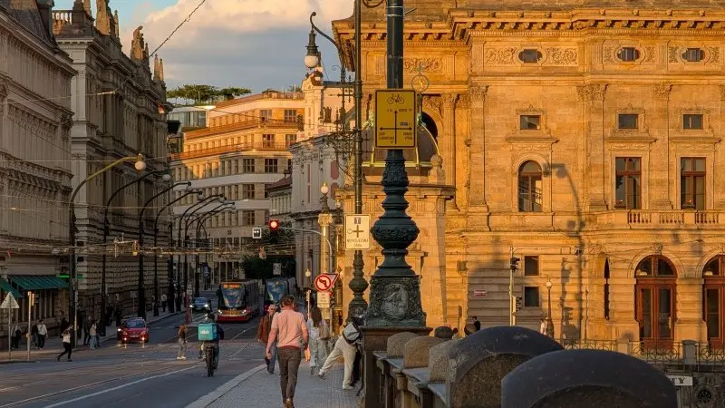 Czech GDP appears solid, while oil prices put inflation at risk