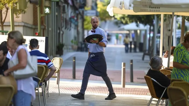 Spain drives eurozone jobs growth as employment rises once again