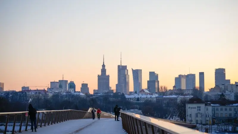 Polish fuel prices up in March, but there's little heat elsewhere